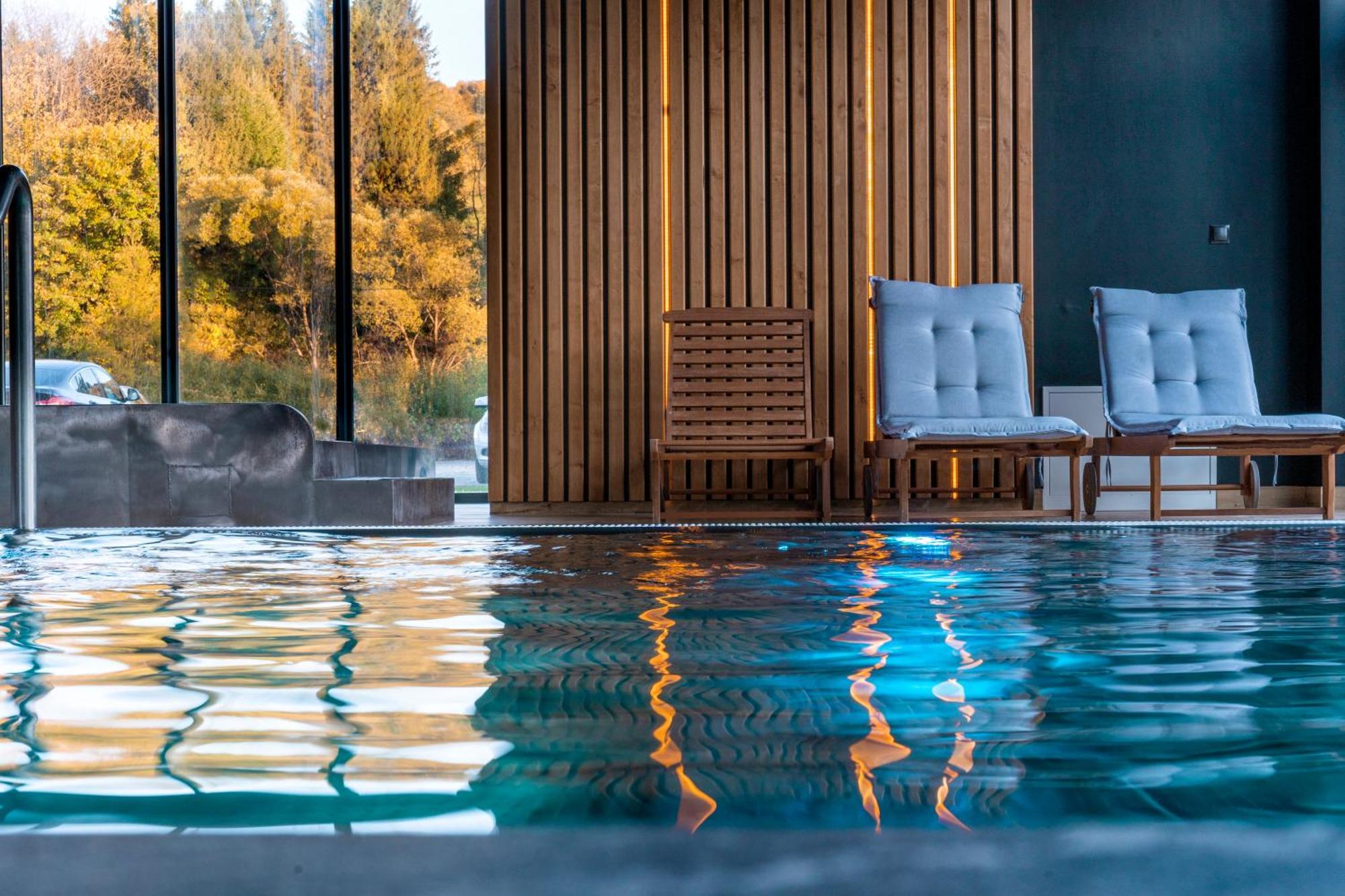 Caryńska Resort&SPA Lutowiska Exteriör bild